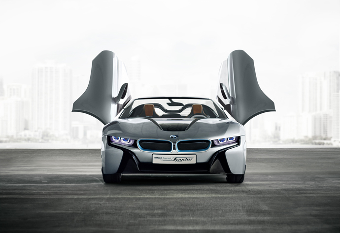 BMW i8 Concept Spyder (фото 1)