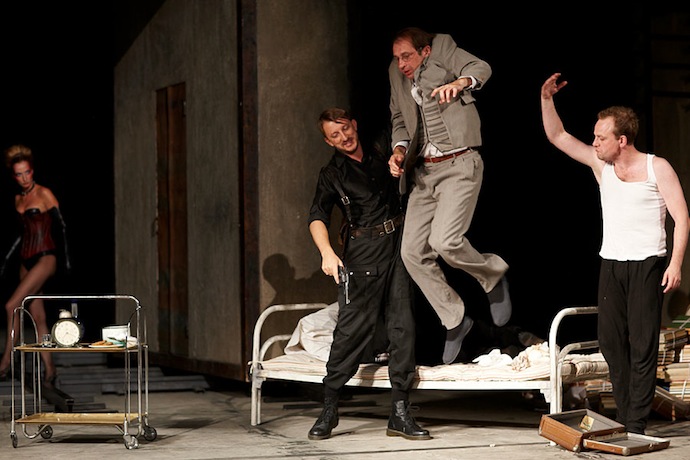 Мастер и Маргарита, МХТ им. Чехова (фото 1)