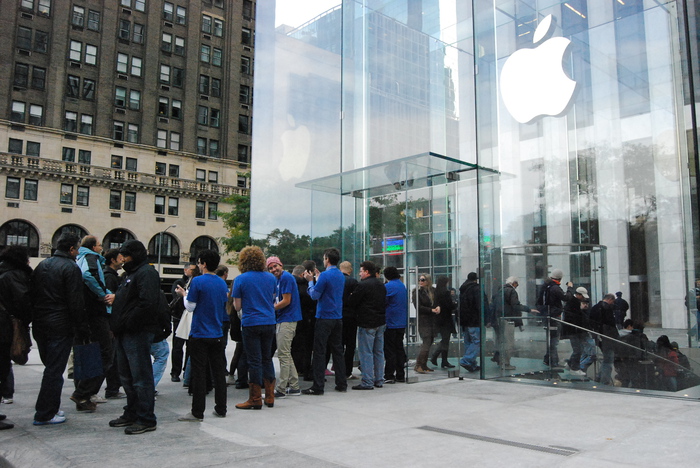 Apple Cube открыли вновь
