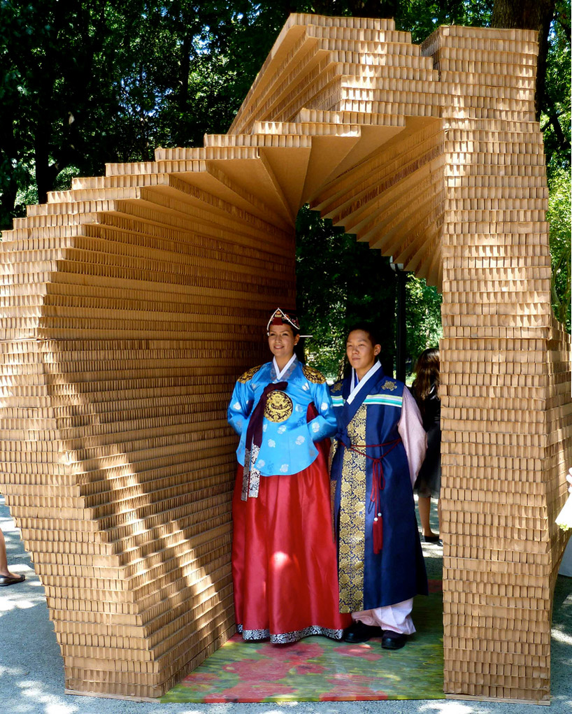 Поп-ап часовни в Центральном Парке (фото 4)