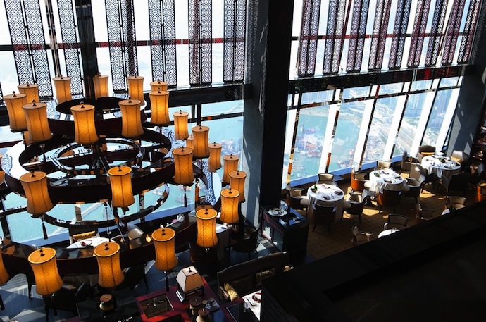 Самый высокий отель в мире (фото 4)