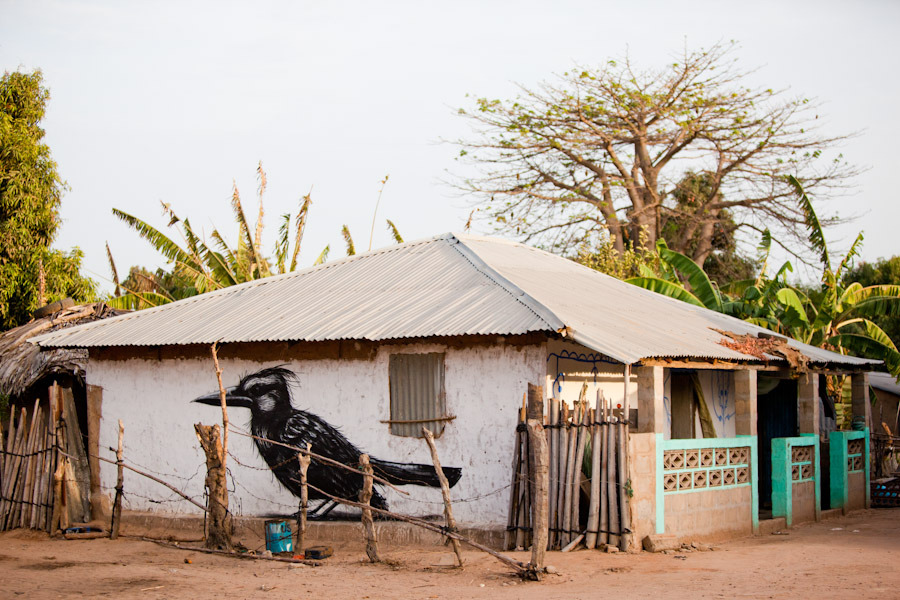 Стрит-арт в Гамбии (фото 8)