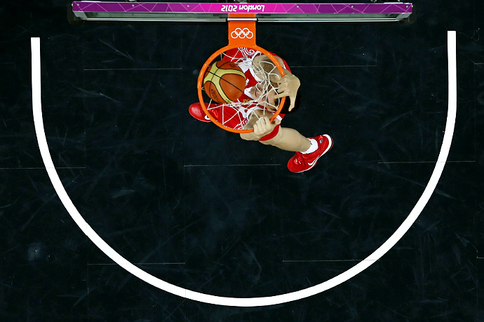 С широко раскрытым флагом (фото 5)