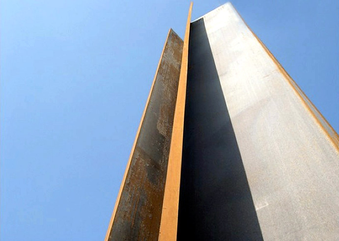 Скульптура "7" Ричарда Серра (фото 3)