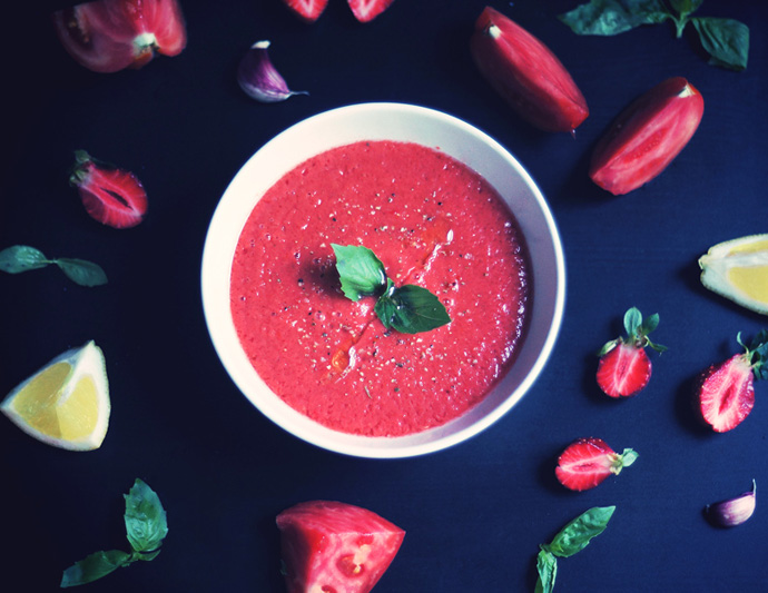 Гаспачо с клубникой (фото 1)