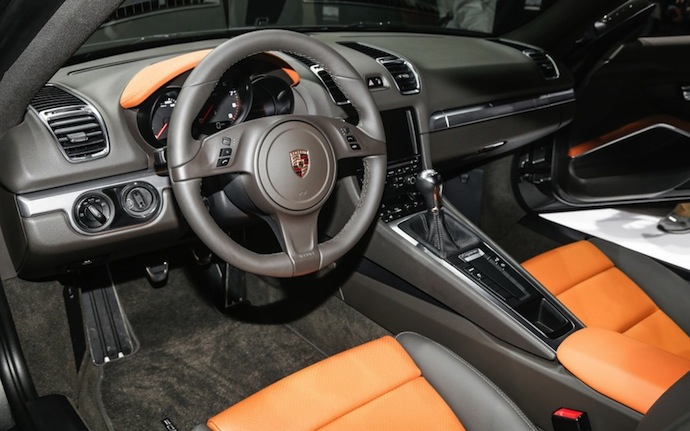 Новый Porsche представили в Лос-Анджелесе (фото 2)