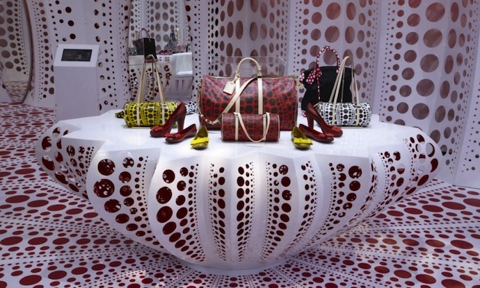 Корнер Louis Vuitton в Selfridges London (фото 9)