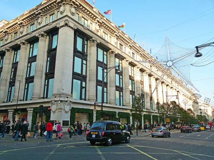 Бесшумные зоны в универмаге Selfridges (фото 1)