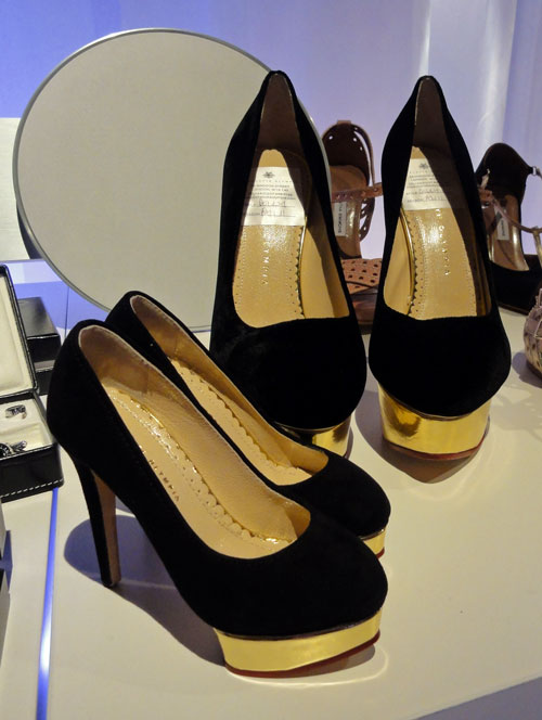 Миниатюрная обувь в Selfridges (фото 3)