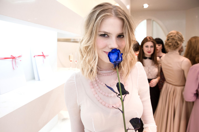 Корнер Ulyana Sergeenko в Екатеринбурге (фото 5)