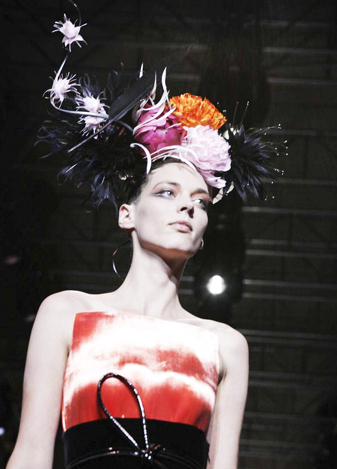 Armani Prive осень-зима 2011 (фото 11)