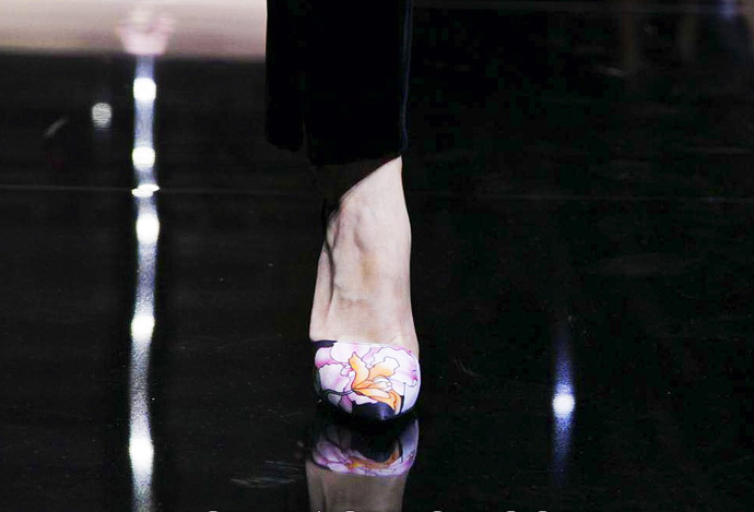 Armani Prive осень-зима 2011 (фото 5)