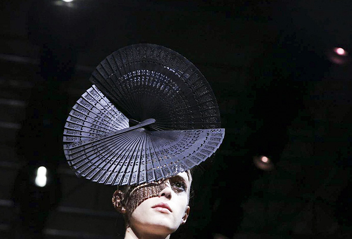 Armani Prive осень-зима 2011 (фото 2)