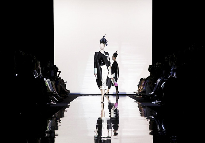 Armani Prive осень-зима 2011 (фото 9)