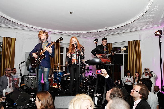 Открытие отеля W в Париже (фото 3)