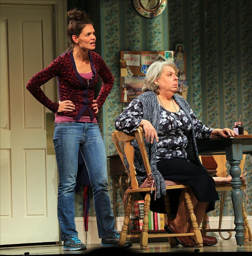 Мюзикл с Кэти Холмс провалился (фото 1)