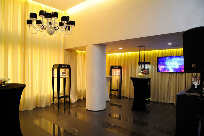 Флагманский офис В&N Exclusive (фото 1)