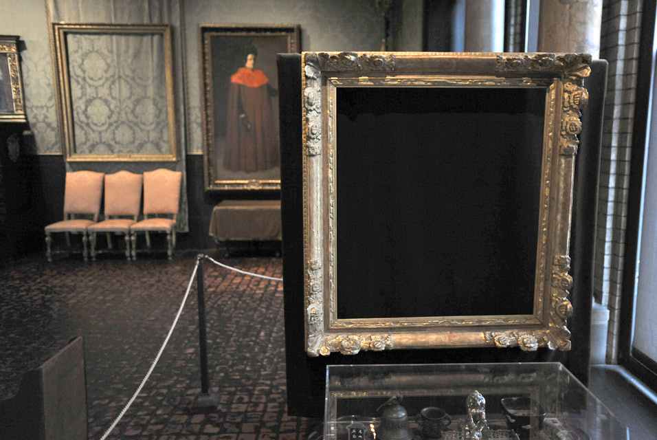 Воры в искусстве (фото 1)