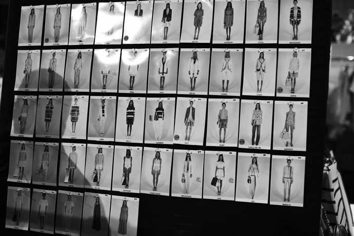 Скотт Шуман за кулисами показа Tommy Hilfiger (фото 5)