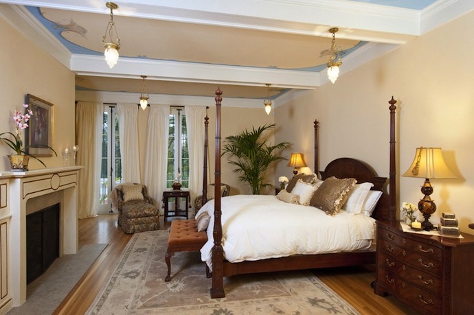 Каникулы в особняке Тони Монтана (фото 4)