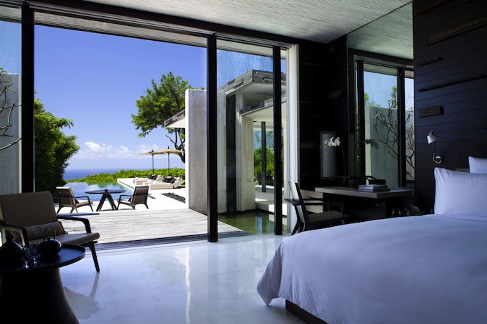 Роскошный eco-friendly-отель на Бали (фото 16)