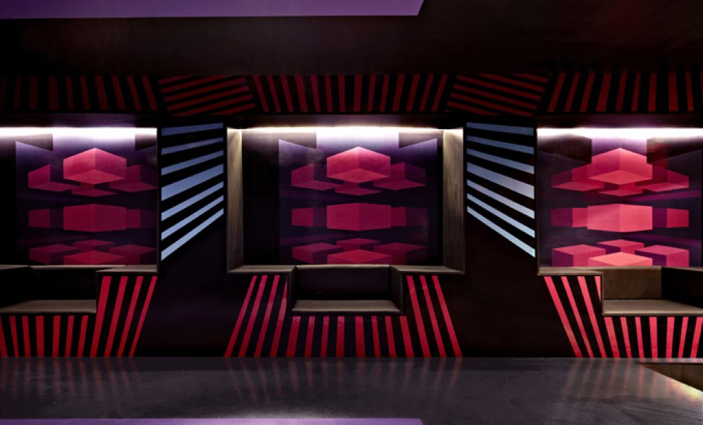 Josefine/Roxy Club в Бразилии