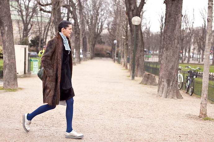 Неделя моды в Париже. Streetstyle. Часть 5 (фото 11)