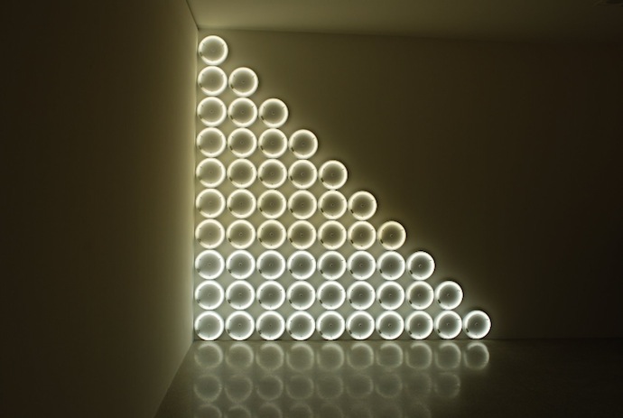 Дэн Флавин впервые выставлен в Австрии (фото 5)