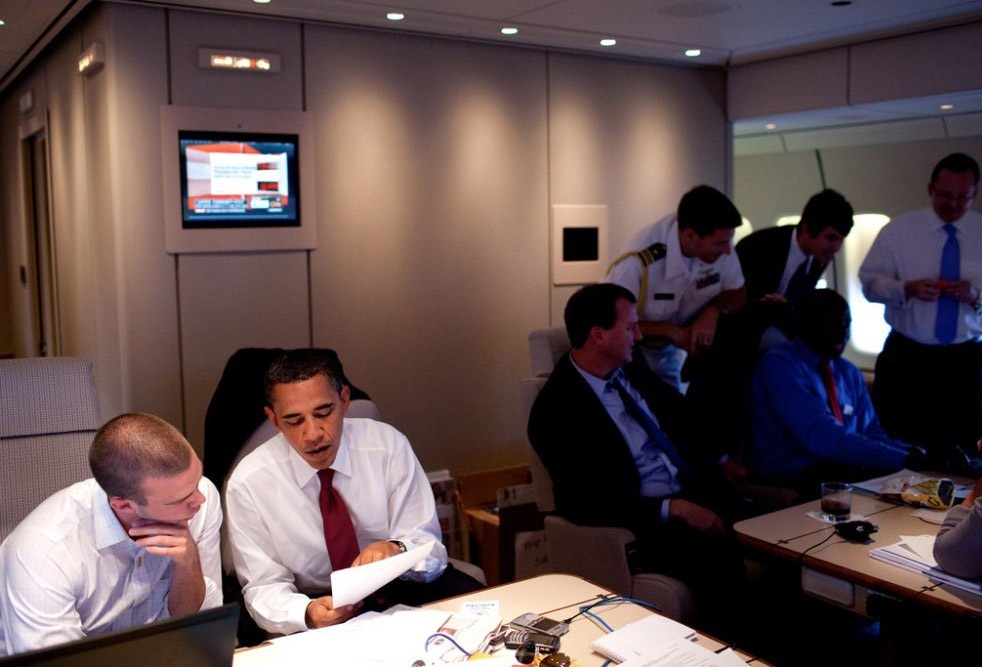 Небо. Самолет. Барак Обама (фото 13)