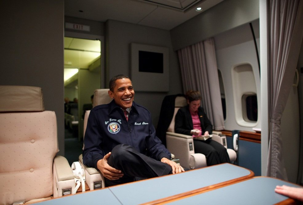 Небо. Самолет. Барак Обама (фото 8)