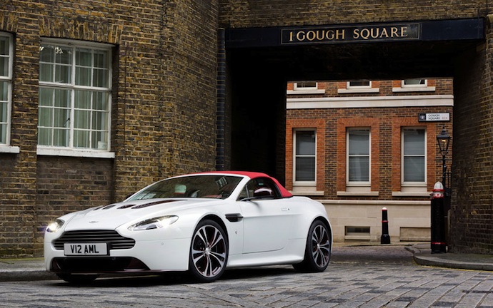 Новый Aston Martin V12 Vantage (фото 2)