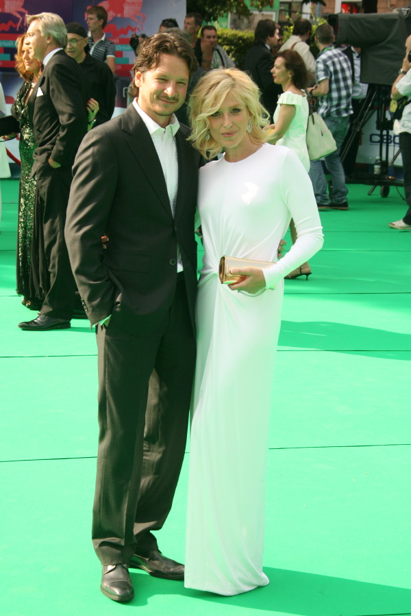 Шапито-шоу на закрытии 33-го ММКФ (фото 17)