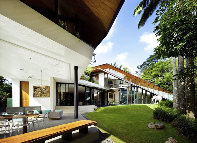 "Крылатый" дом в Сингапуре (фото 3)