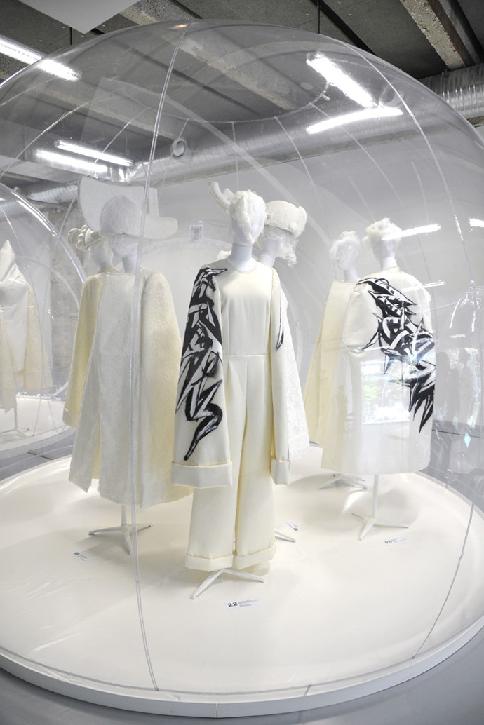 Выставки Comme Des Garcons и Balenciaga в Париже (фото 2)