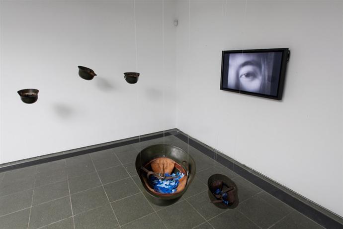 Йоко Оно в галерее Serpentine (фото 1)