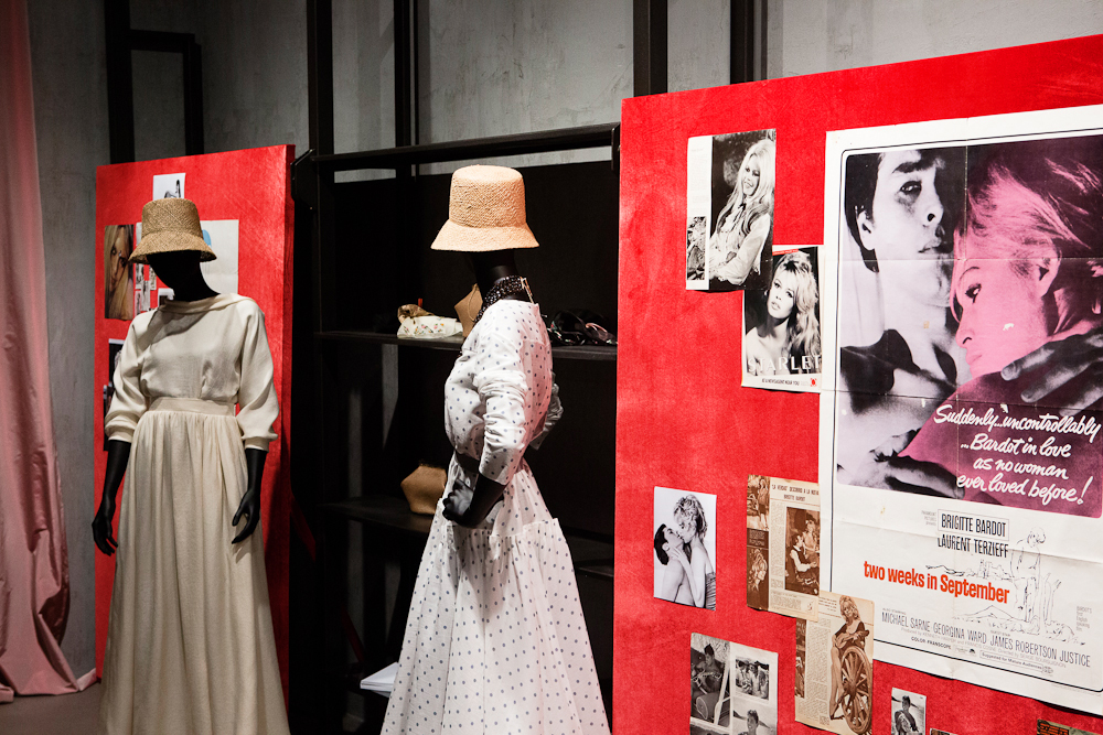 Открытие корнера Ulyana Sergeenko в Казахстане (фото 21)