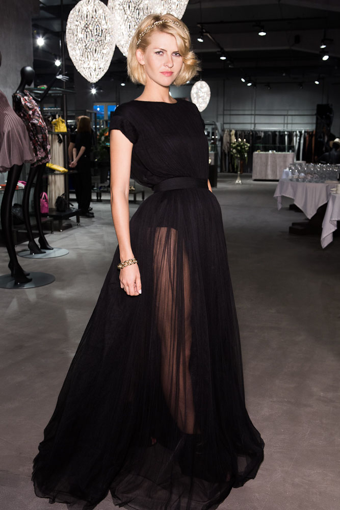 Открытие корнера Ulyana Sergeenko в Казахстане (фото 7)