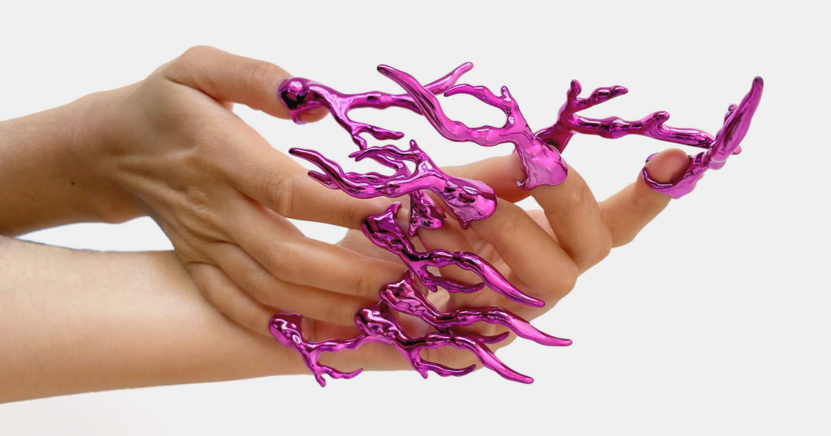 Новый тренд: кольца для ногтей | BURO.