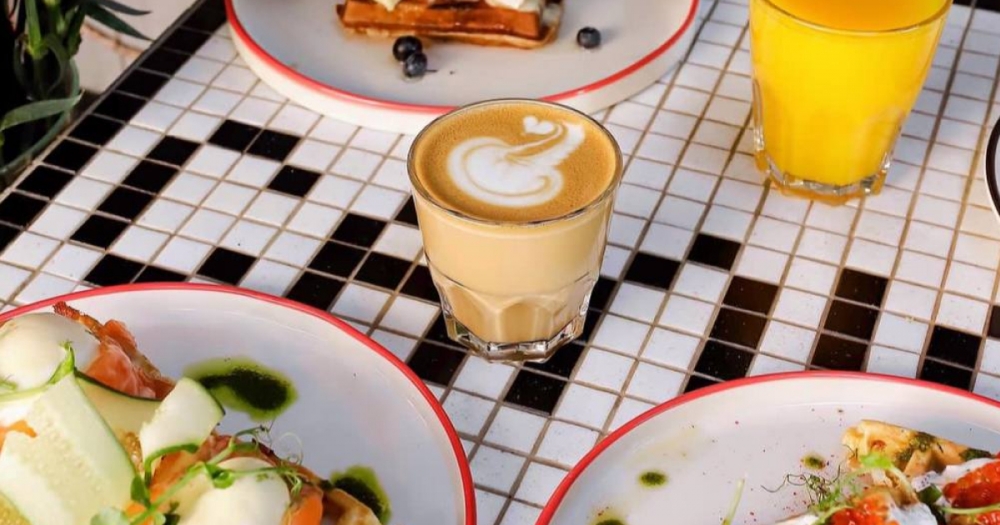 Завтраки весь день: куда идти и что заказывать