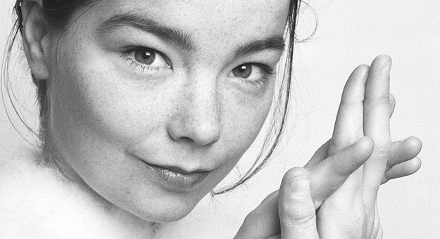 Бьорк выпустила новый клип на песню «Notget»