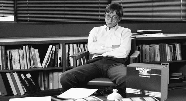 Билл Гейтс поделился списком книг на лето