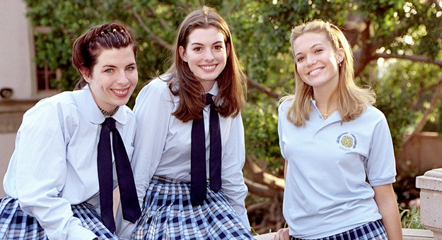 Шопинг: необычная школьная форма