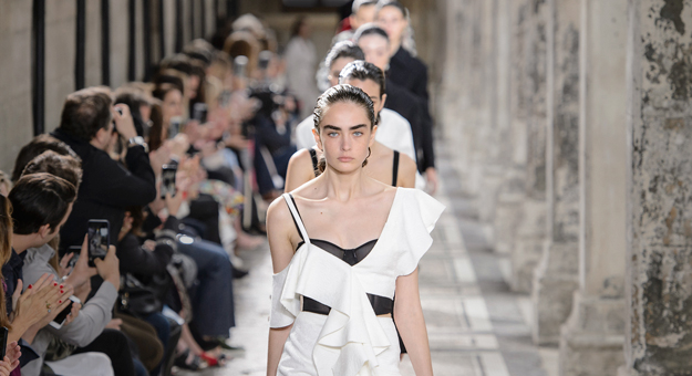 Чего ждать от недель моды сезона весна-лето 2018