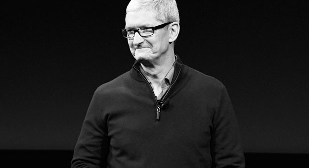 Тим Кук из Apple рассказал о будущем моды и шопинге в дополненной реальности