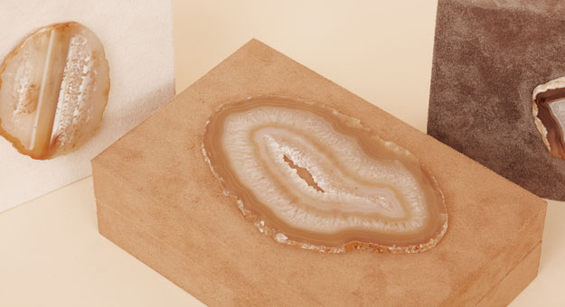 Клатчи Treasure Gifts — выбор Buro 24/7