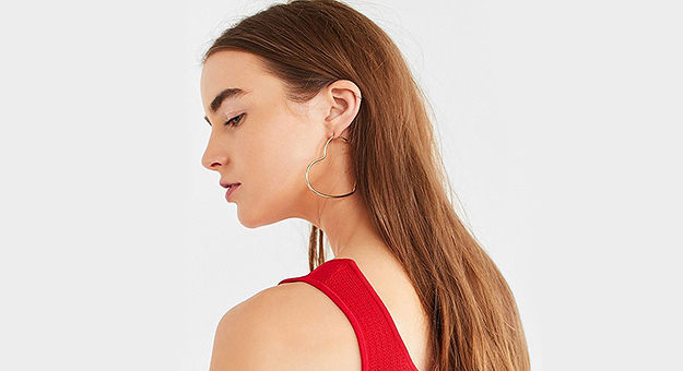 Салоны красоты, где лечат волосы