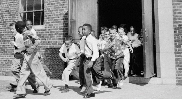 Умерла женщина, благодаря которой была отменена сегрегация в школах США