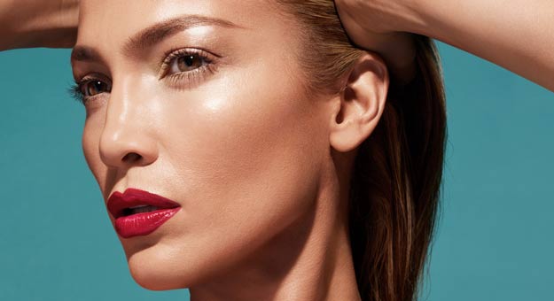 Дженнифер Лопес создала коллекцию косметики для Inglot