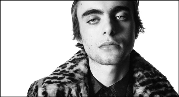 Сын бывшего участника Oasis стал новым лицом Saint Laurent