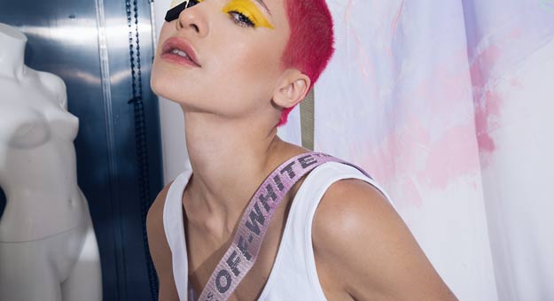 Off-White выпустил капсульную коллекцию, вдохновленную нью-йоркскими шестидесятыми